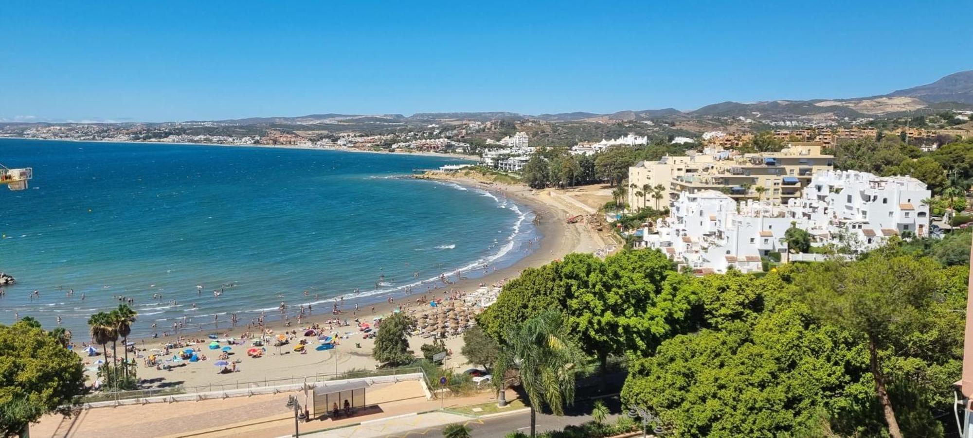Apartamento Playa Del Cristo Естепона Екстериор снимка